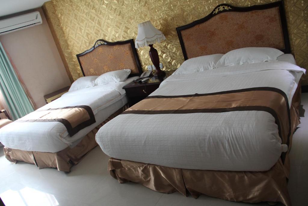 The Privi Suites Pattaya Exteriör bild