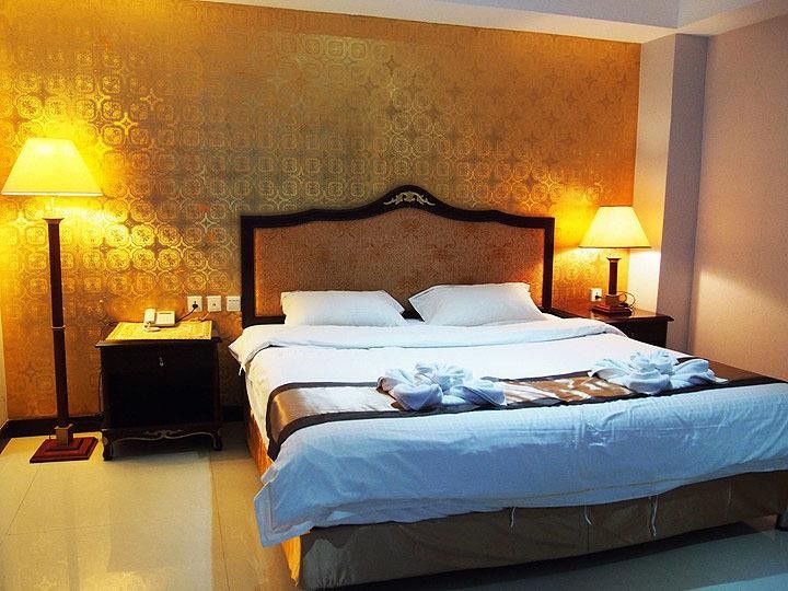 The Privi Suites Pattaya Exteriör bild