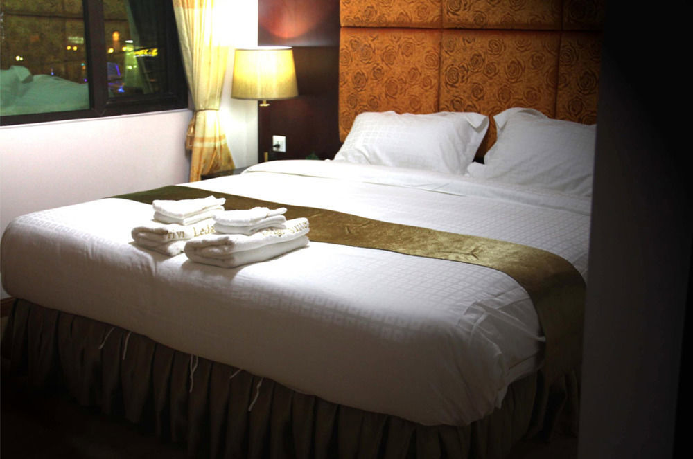 The Privi Suites Pattaya Exteriör bild