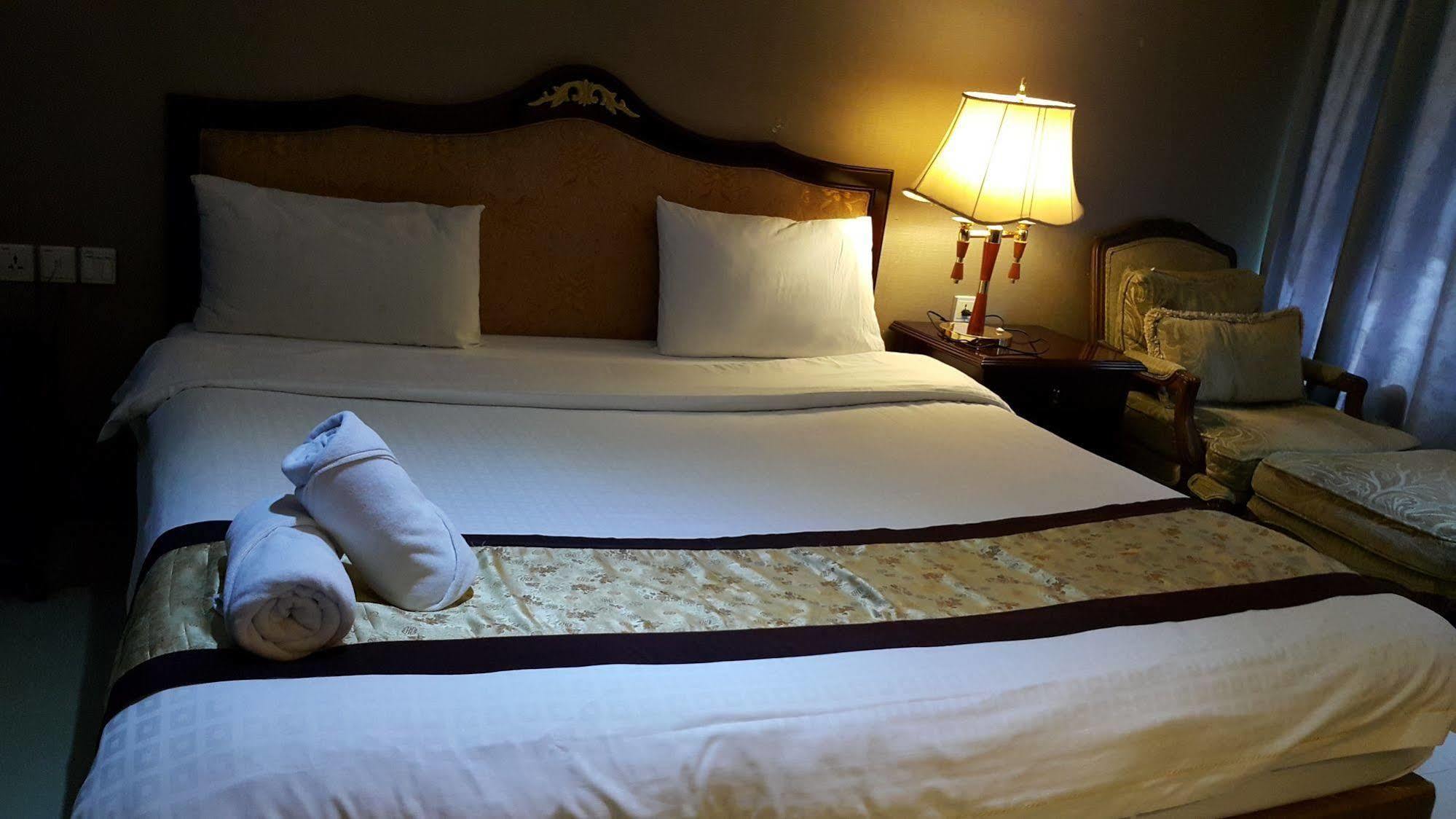 The Privi Suites Pattaya Exteriör bild