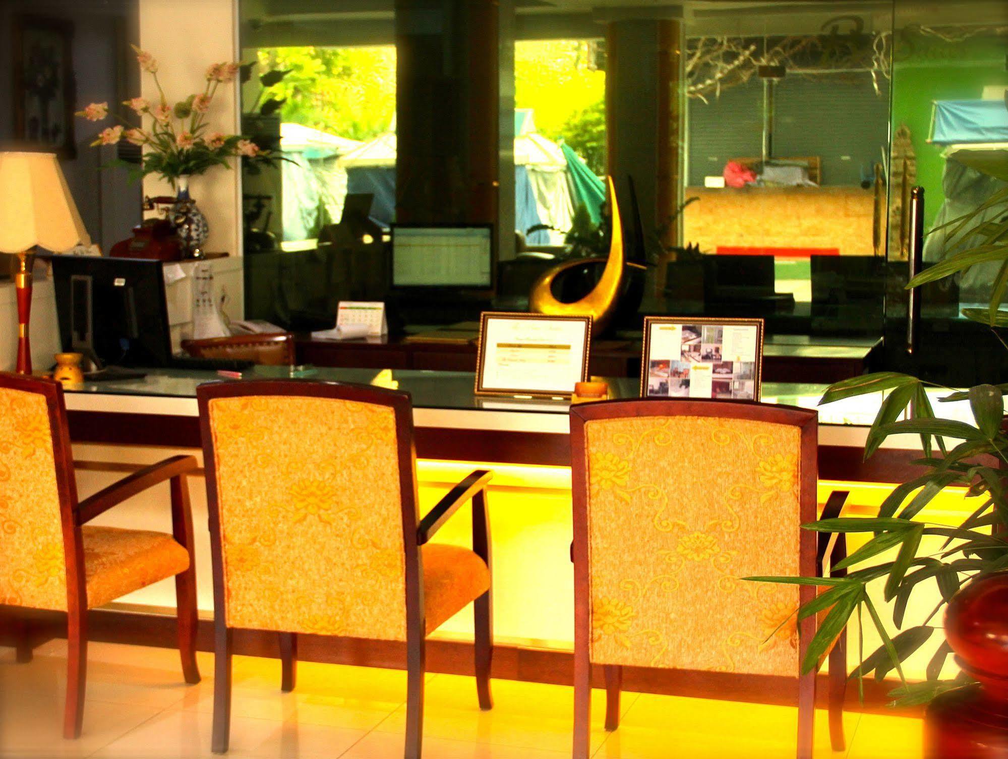 The Privi Suites Pattaya Exteriör bild